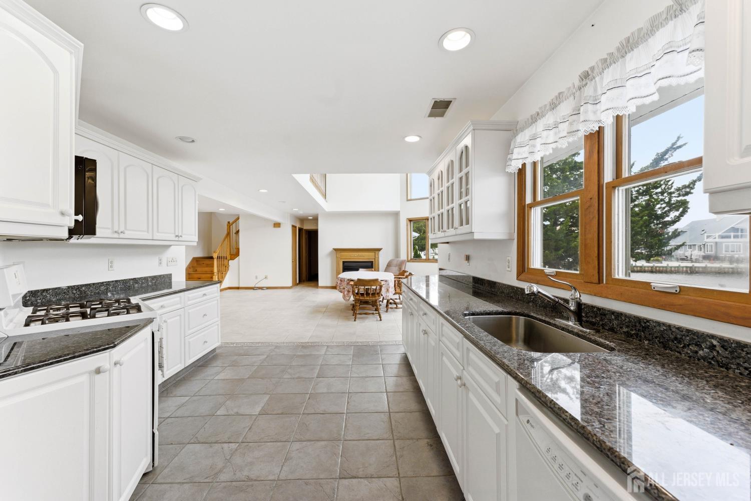 306 Richard Road Lacey NJ 08731