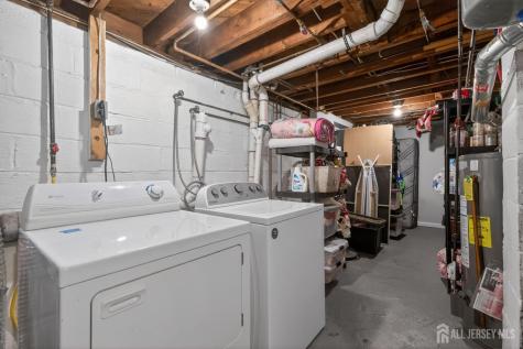 63 Lyons Avenue Woodbridge Proper NJ 07095