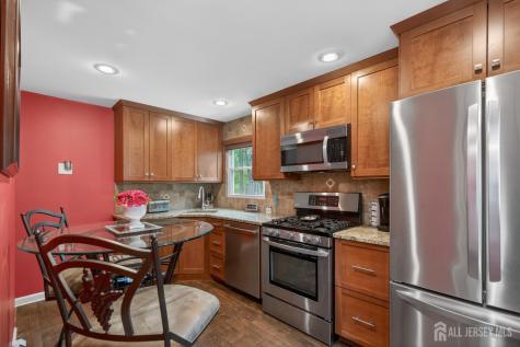 63 Lyons Avenue Woodbridge Proper NJ 07095