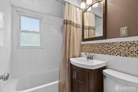 63 Lyons Avenue Woodbridge Proper NJ 07095