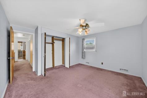 95 Pine Street Iselin NJ 08830