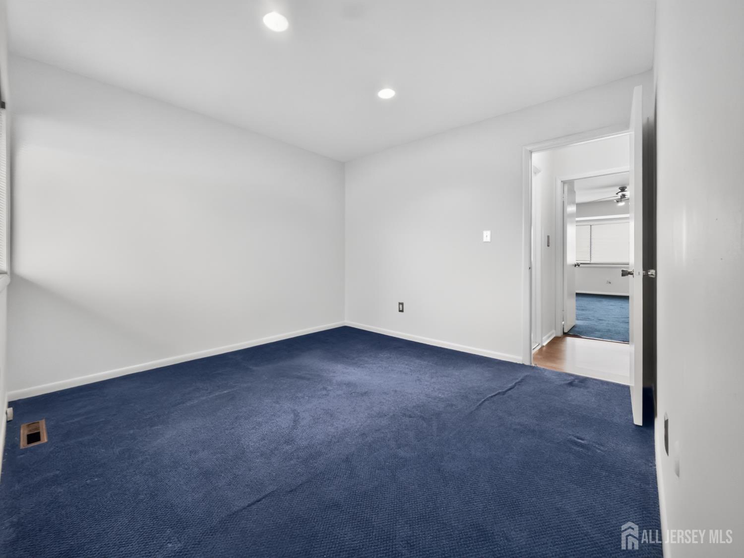 416 Kellington Drive East Windsor NJ 08520