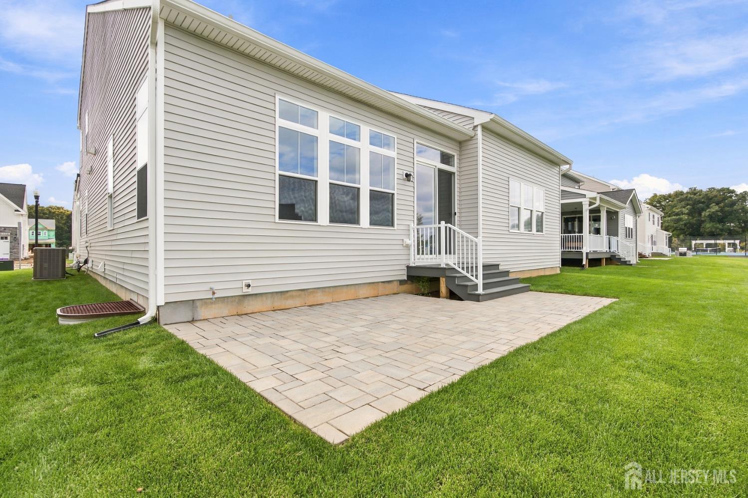 113 Bohar Lane South Brunswick NJ 08852