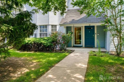 9 Tanglewood Court South Brunswick NJ 08852