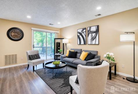 9 Tanglewood Court South Brunswick NJ 08852