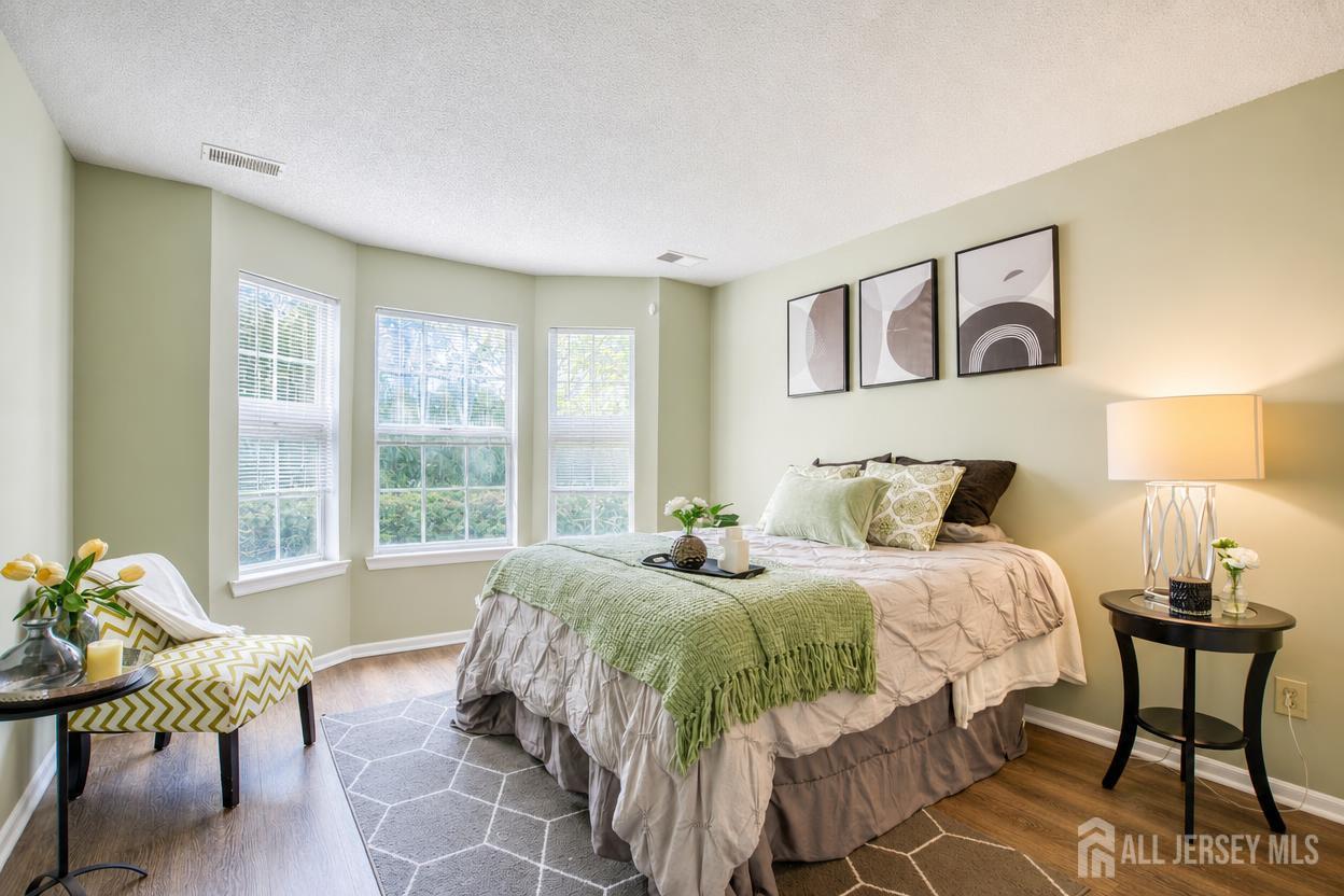 9 Tanglewood Court South Brunswick NJ 08852