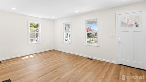 17 Henry Street Freehold Boro NJ 07728
