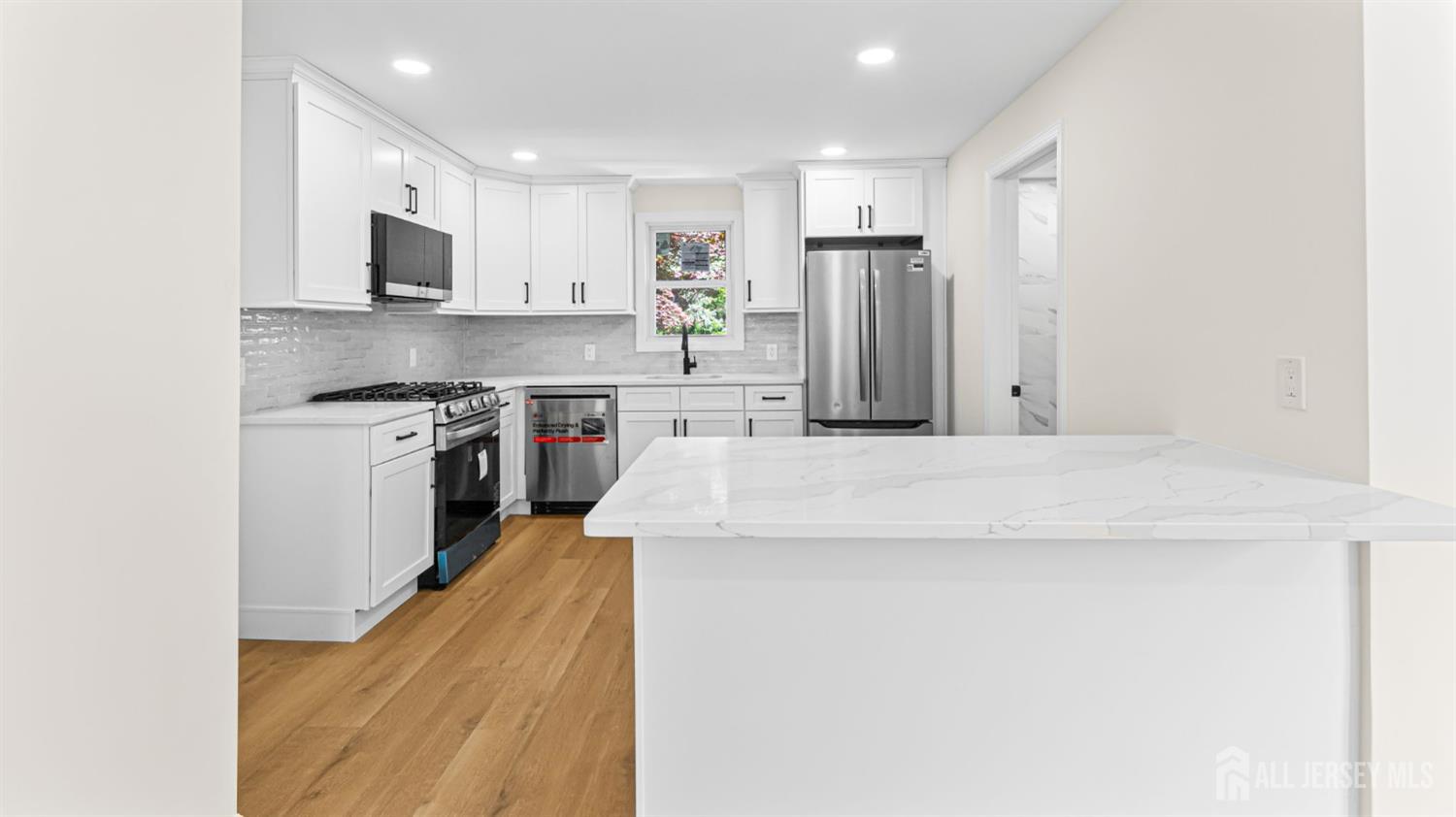 17 Henry Street Freehold Boro NJ 07728