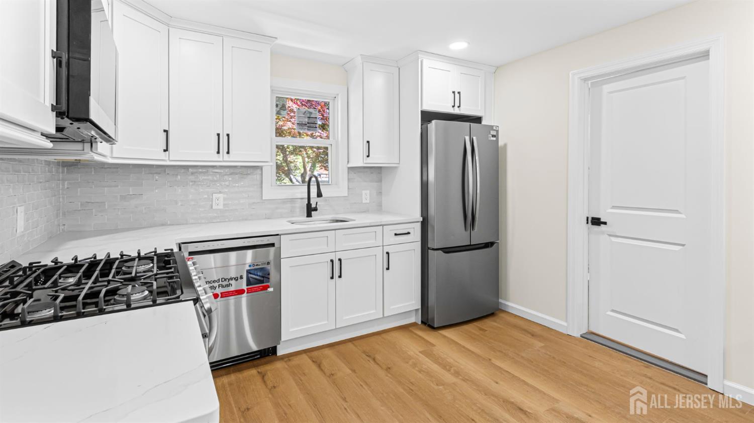 17 Henry Street Freehold Boro NJ 07728