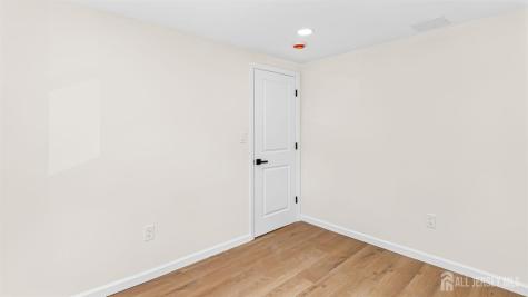 17 Henry Street Freehold Boro NJ 07728