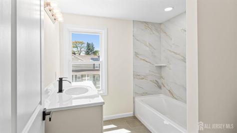 17 Henry Street Freehold Boro NJ 07728