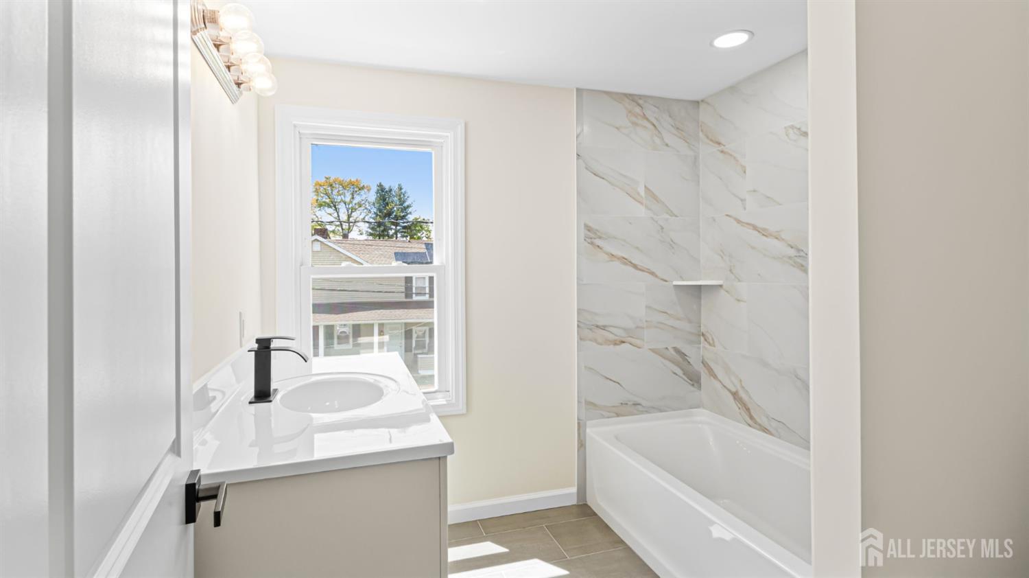 17 Henry Street Freehold Boro NJ 07728