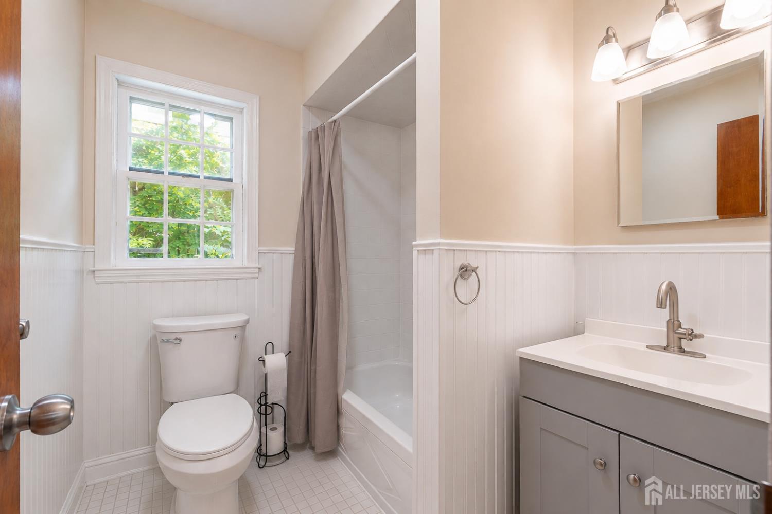 129 Cottrell Road Old Bridge NJ 07747