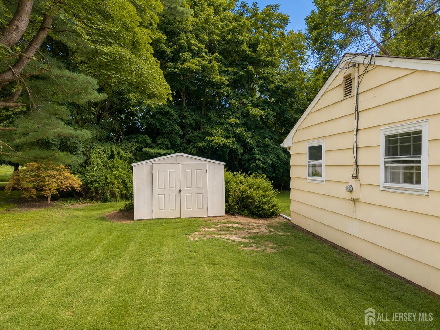 129 Cottrell Road Old Bridge NJ 07747