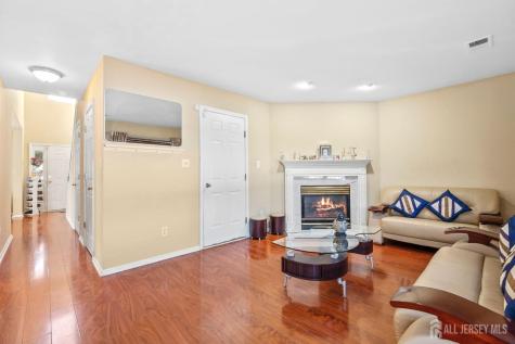45 Devon Drive East Brunswick NJ 08816