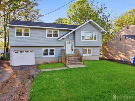 684 West Avenue Sewaren NJ 07077