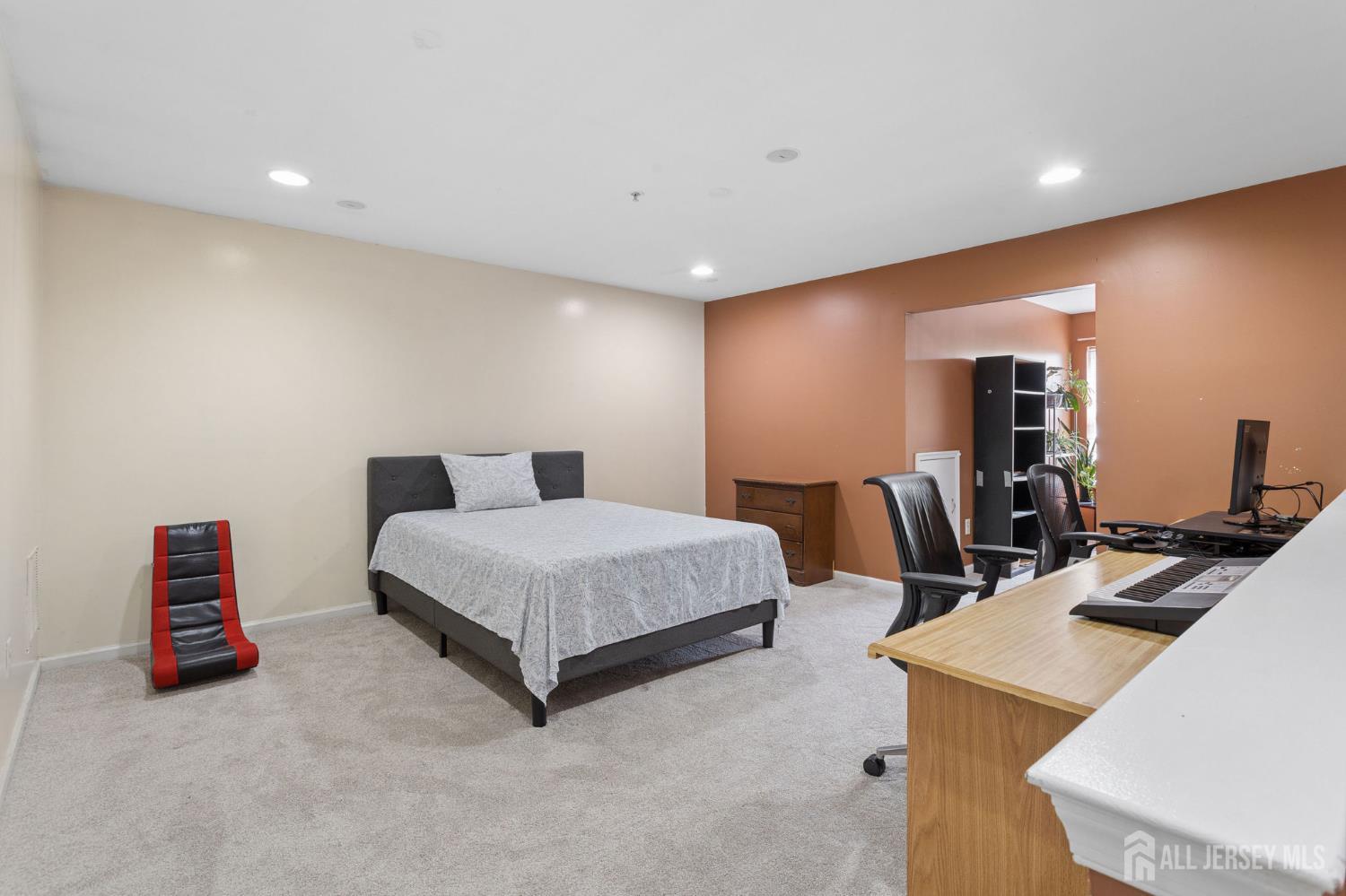 1505 Blossom Circle South Brunswick NJ 08810