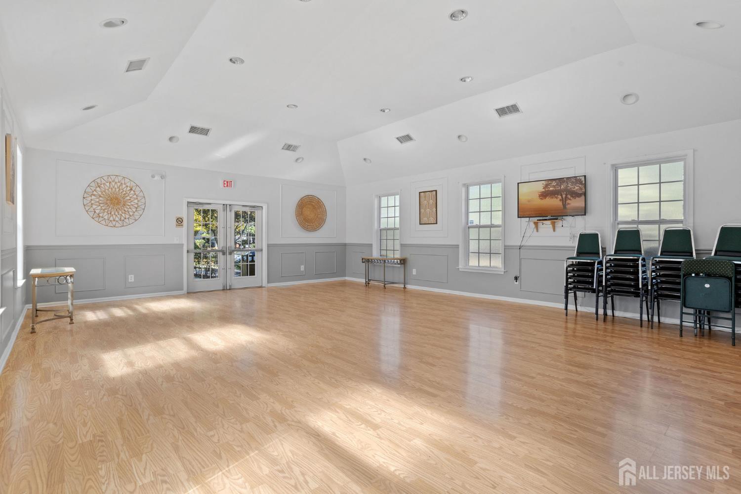 1505 Blossom Circle South Brunswick NJ 08810