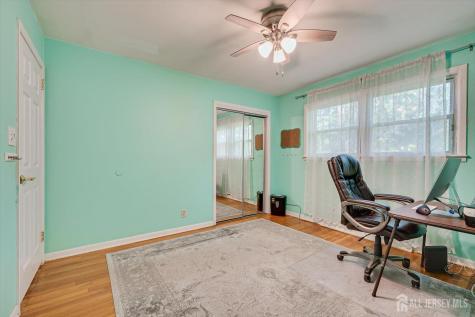 9 Clive Hills Road Edison NJ 08820