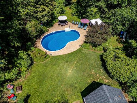 9 Clive Hills Road Edison NJ 08820