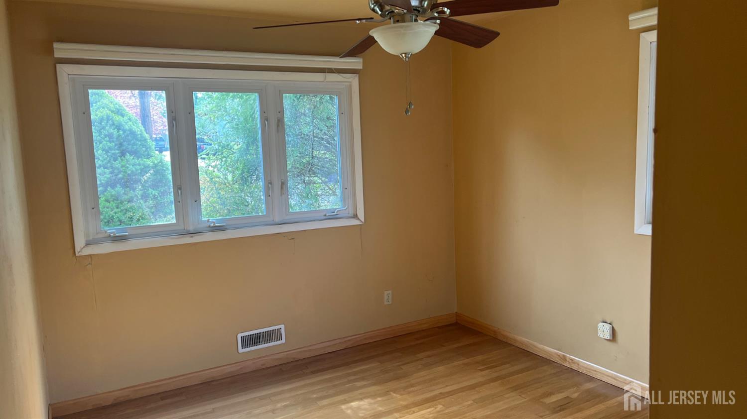 19 Reeds Road Tinton Falls NJ 07724