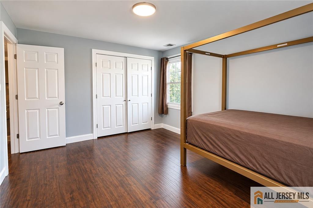 35 Pensdale Lane Willingboro NJ 08046