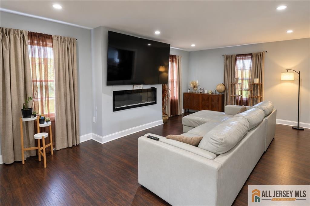 35 Pensdale Lane Willingboro NJ 08046