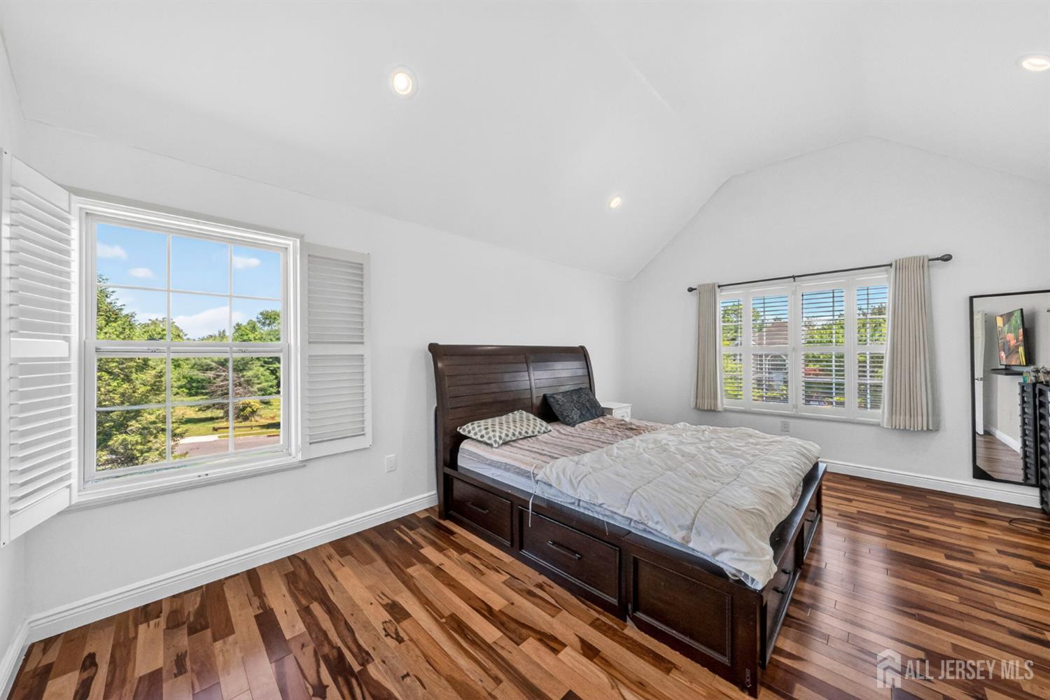 51 Canterbury Drive Freehold Twp NJ 07728