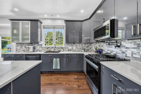 51 Canterbury Drive Freehold Twp NJ 07728