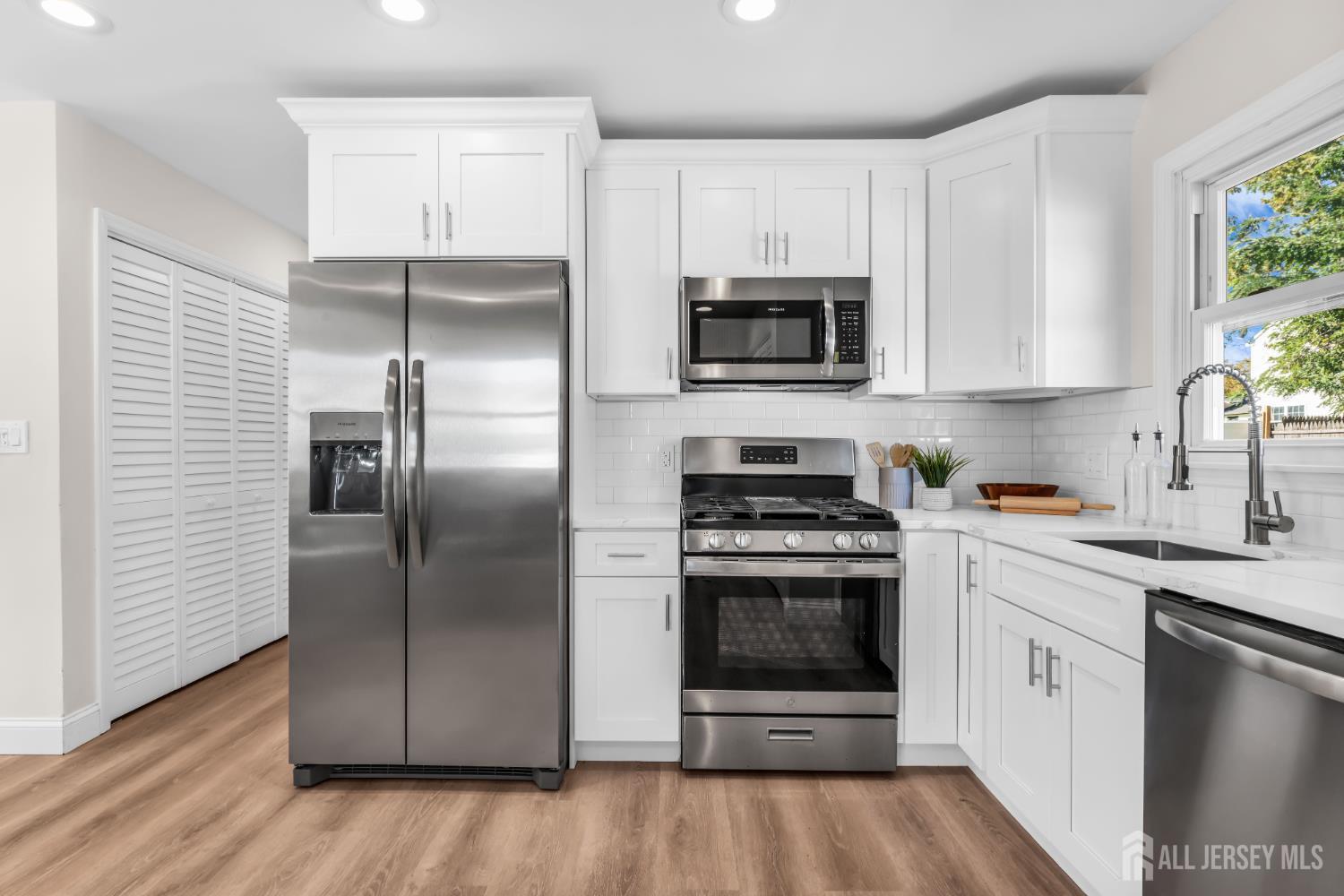 168 Milton Avenue Aberdeen NJ 07721
