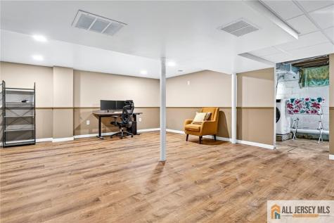 13 Yates Drive East Brunswick NJ 08816