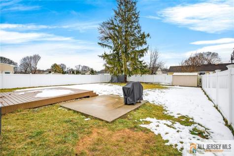 13 Yates Drive East Brunswick NJ 08816