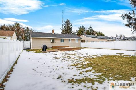 13 Yates Drive East Brunswick NJ 08816