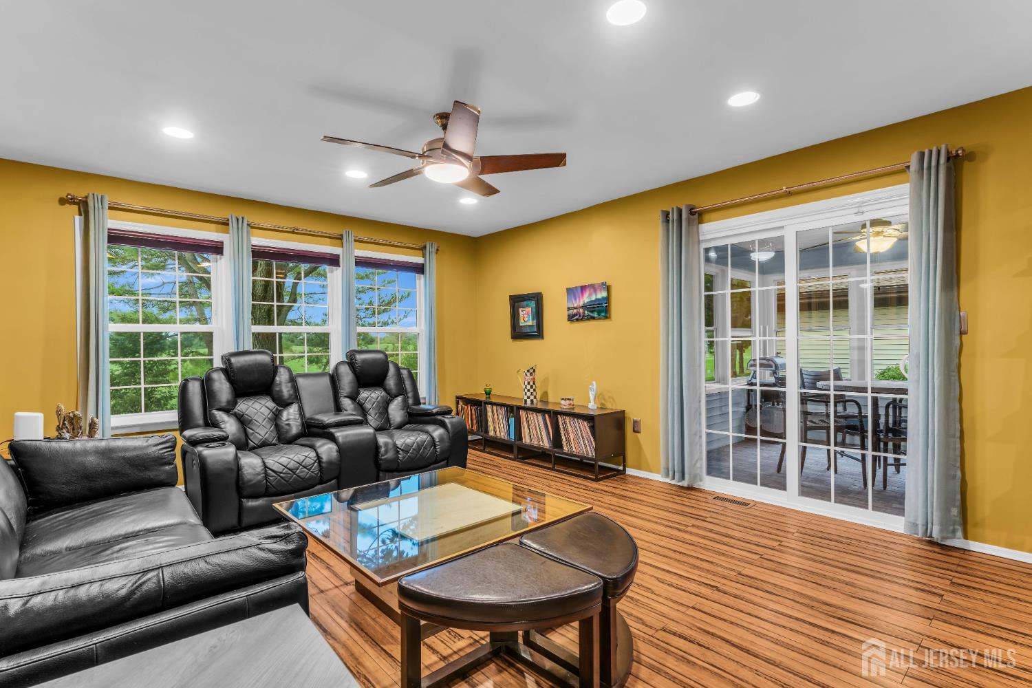 11 John Paul Jones Drive Monroe NJ 08831