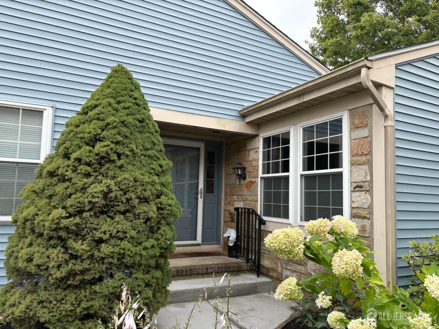 11 John Paul Jones Drive Monroe NJ 08831
