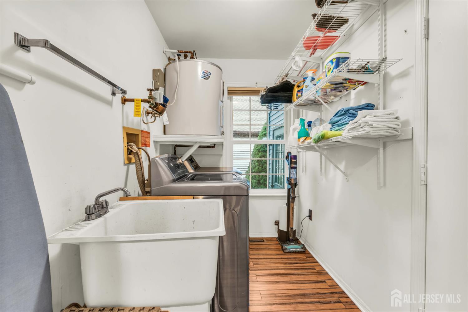 11 John Paul Jones Drive Monroe NJ 08831