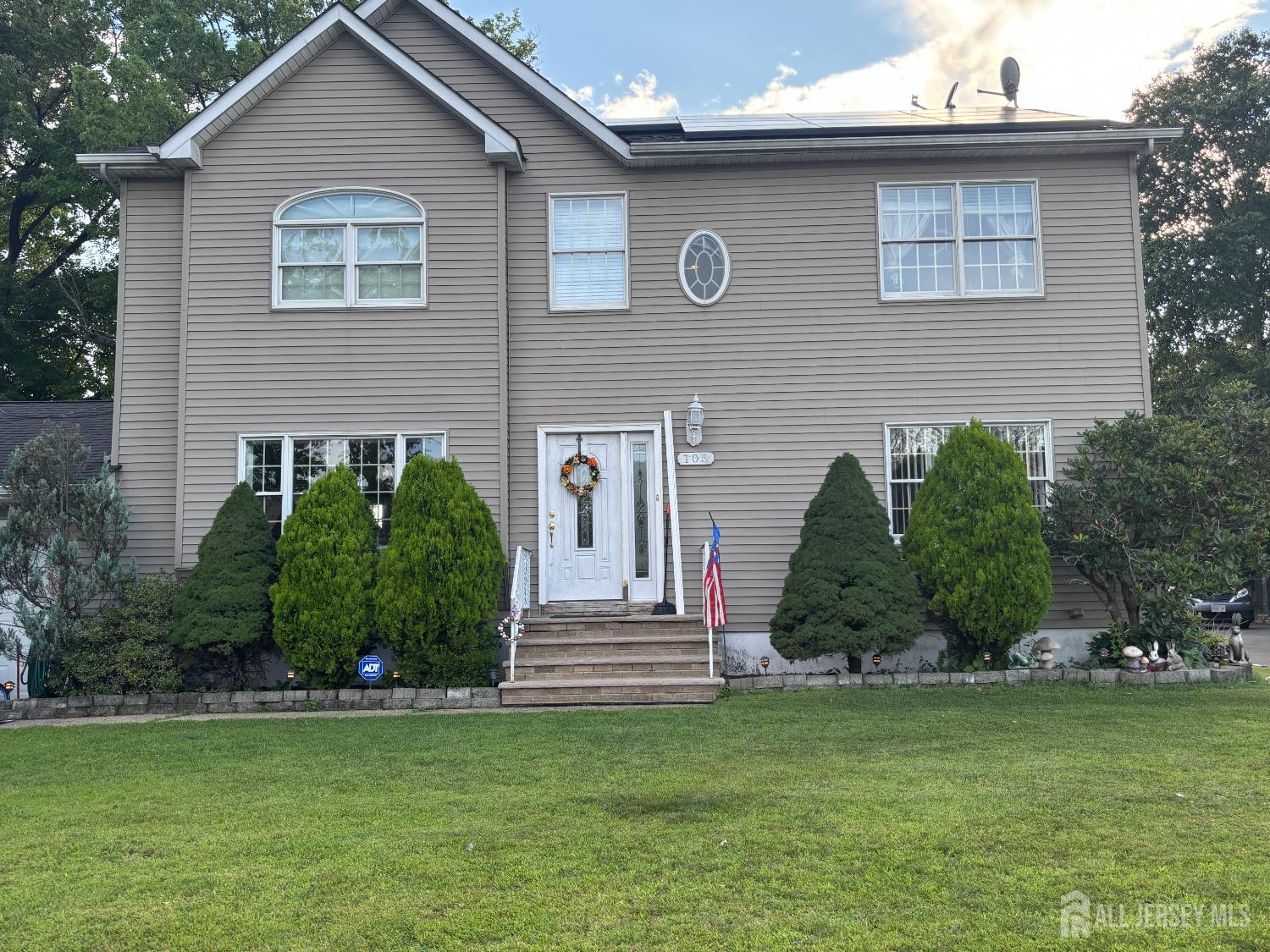 105 Howard Avenue Edison NJ 08837