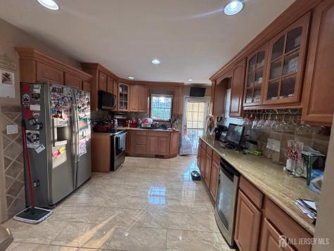 105 Howard Avenue Edison NJ 08837