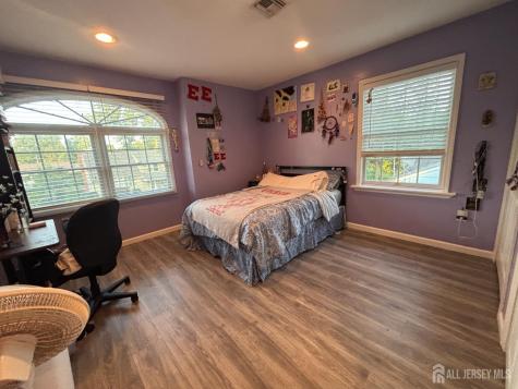 105 Howard Avenue Edison NJ 08837