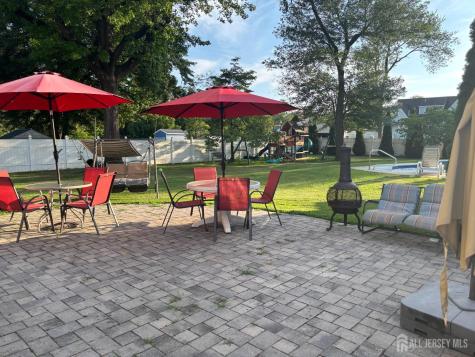 105 Howard Avenue Edison NJ 08837