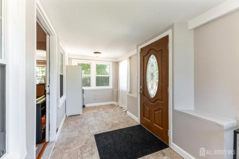 3 Minnisink Avenue Sayreville NJ 08872