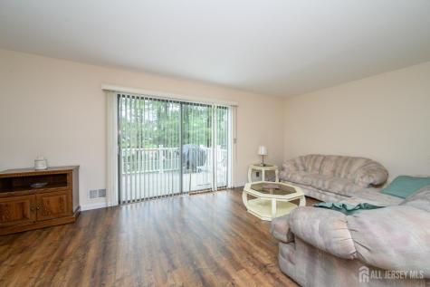 3 Senna Drive Sayreville NJ 08859