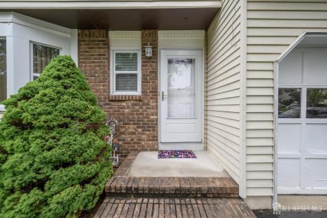 3 Senna Drive Sayreville NJ 08859