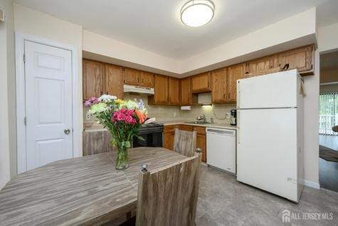 3 Senna Drive Sayreville NJ 08859