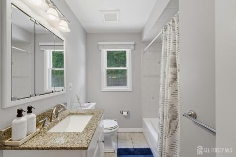 31 Middle Hill Road Colonia NJ 07067