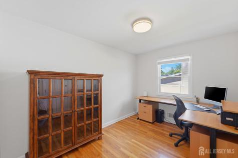 31 Middle Hill Road Colonia NJ 07067