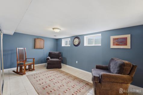 31 Middle Hill Road Colonia NJ 07067