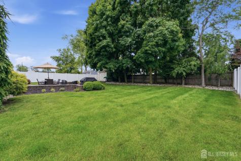 31 Middle Hill Road Colonia NJ 07067