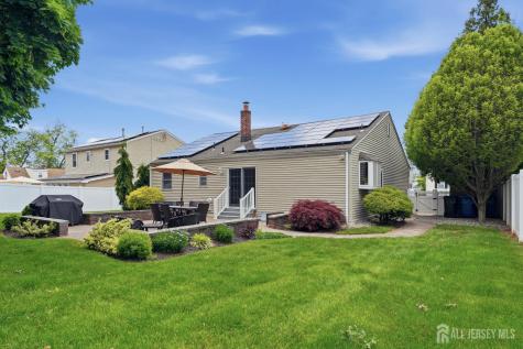 31 Middle Hill Road Colonia NJ 07067
