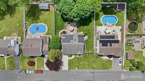 31 Middle Hill Road Colonia NJ 07067